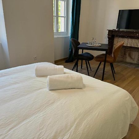 Comme A La Maison 克雷斯 外观 照片